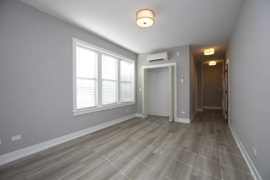 3933 N Janssen Ave, ,  60613, USA 60613-unit#3S-Chicago-IL