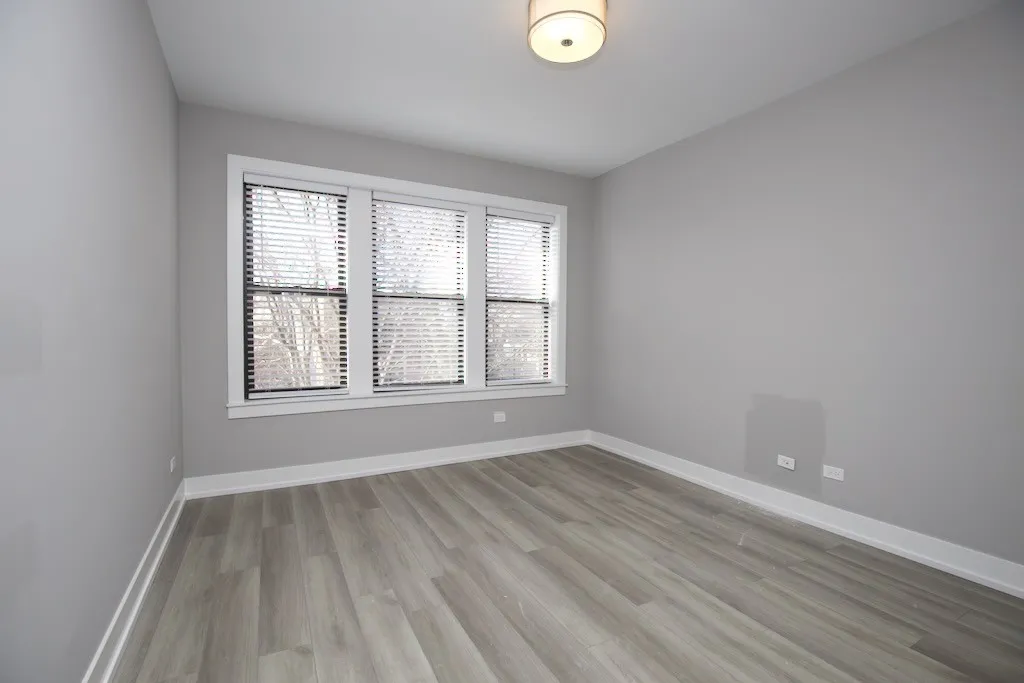 3933 N Janssen Ave, ,  60613, USA 60613-unit#3S-Chicago-IL