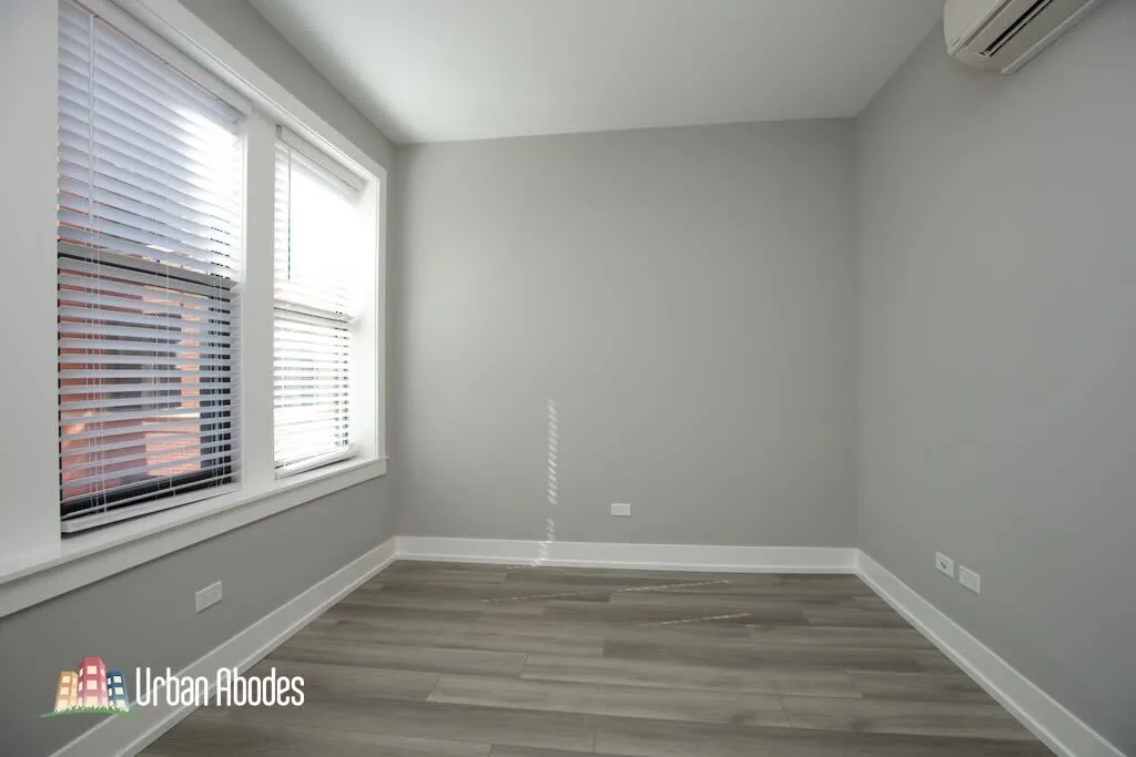 3939 N Janssen Ave, ,  60613, USA 60613-unit#1S-Chicago-IL