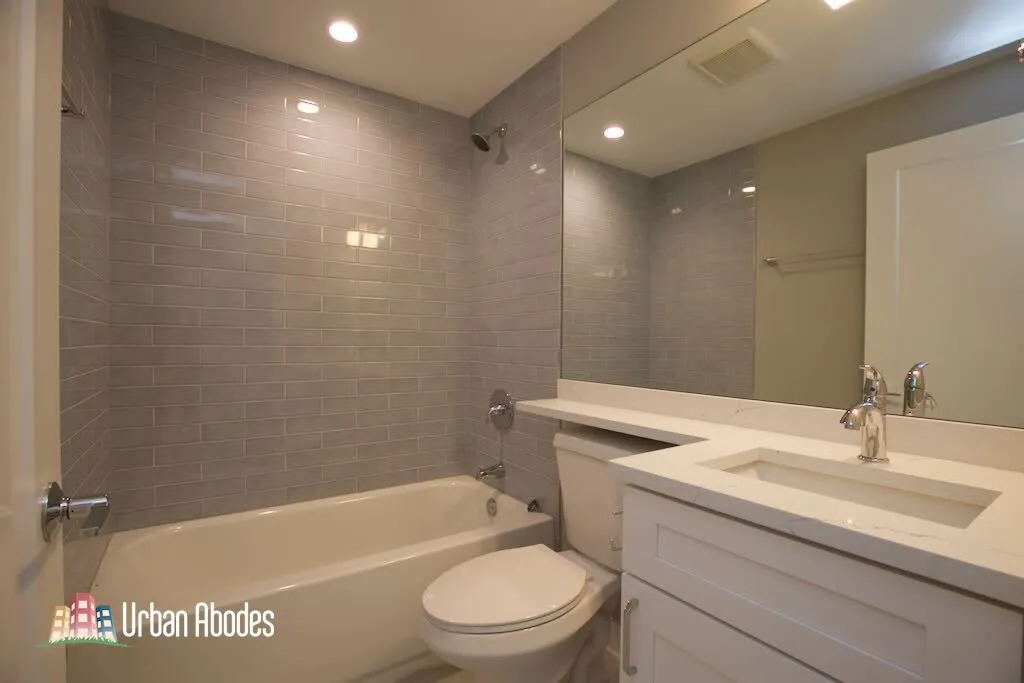 3939 N Janssen Ave, ,  60613, USA 60613-unit#1S-Chicago-IL