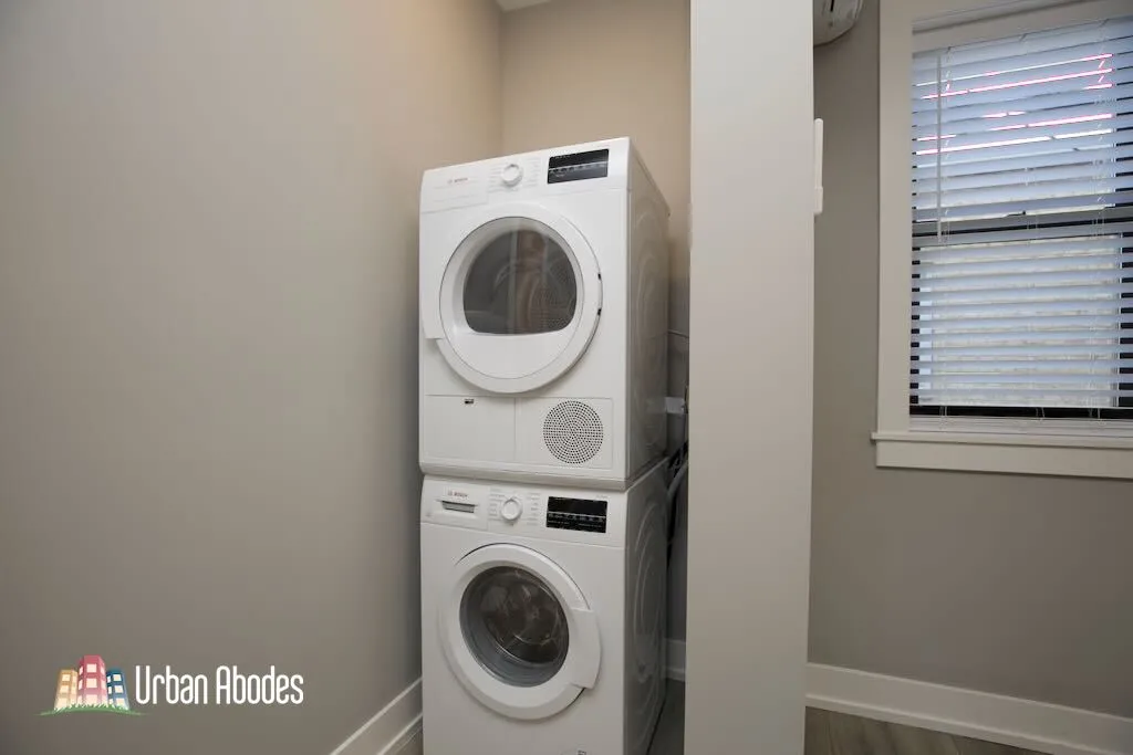 3939 N Janssen Ave, ,  60613, USA 60613-unit#1S-Chicago-IL