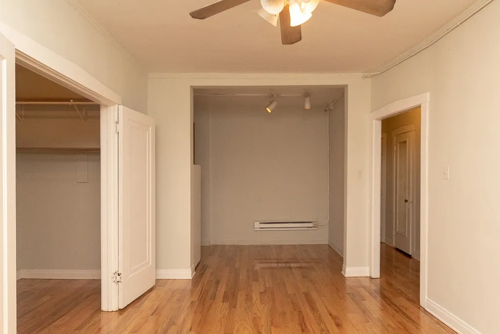 511 W Melrose St, , 60657, USA 60657-unit#305-Chicago-IL