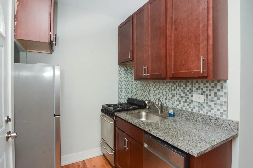 2906 N Mildred Ave, ,  60657, USA 60657-unit#2o-Chicago-IL
