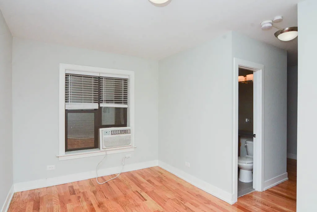 2906 N Mildred Ave, ,  60657, USA 60657-unit#2o-Chicago-IL