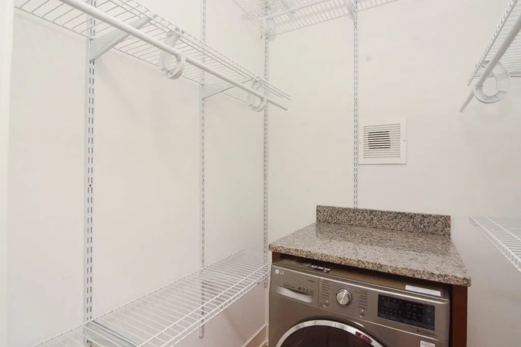 2906 N Mildred Ave, ,  60657, USA 60657-unit#2o-Chicago-IL