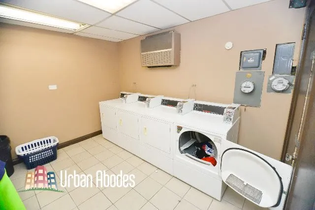 837 W Wolfram St, , 60657, USA 60657-unit#306-Chicago-IL