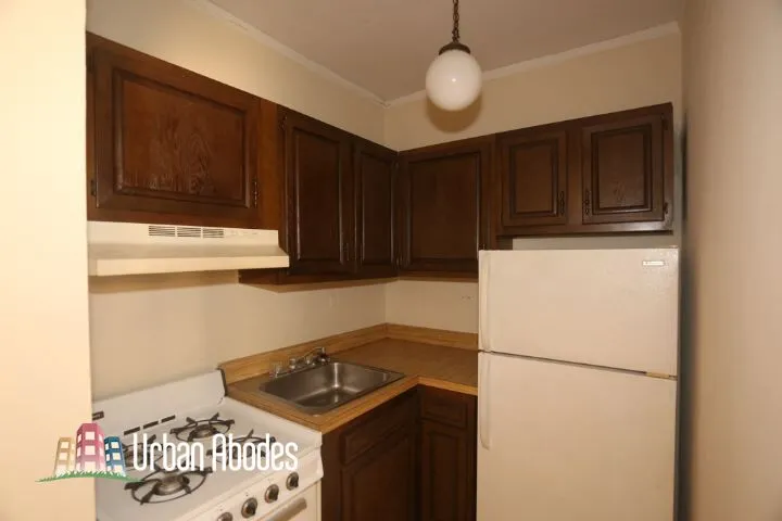 837 W Wolfram St, , 60657, USA 60657-unit#405-Chicago-IL