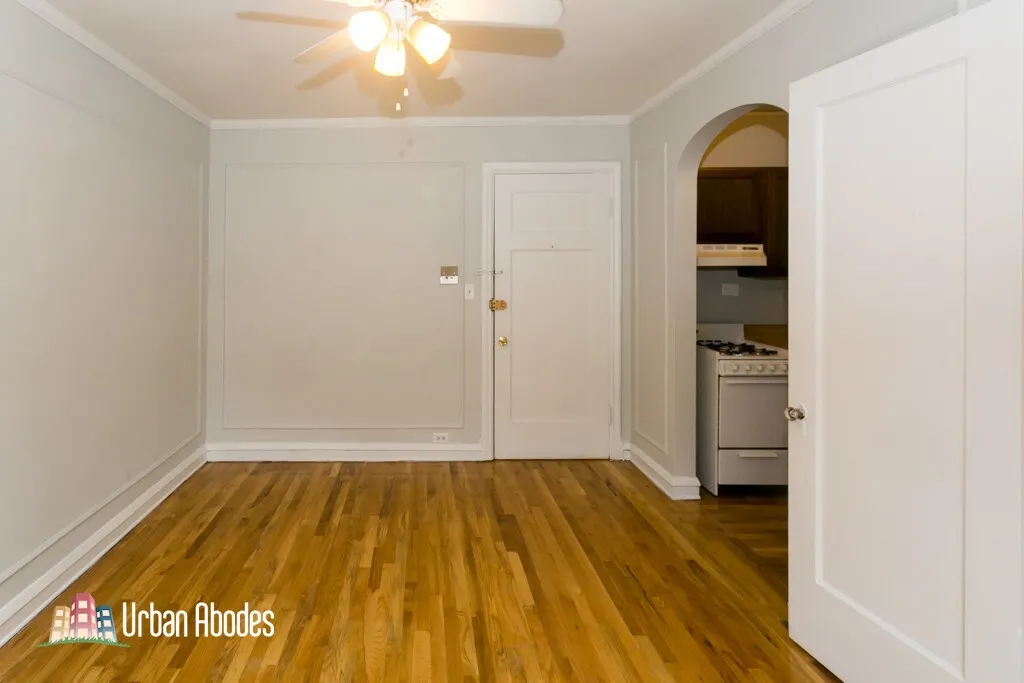 837 W Wolfram St, ,  60657, USA 60657-unit#409-Chicago-IL