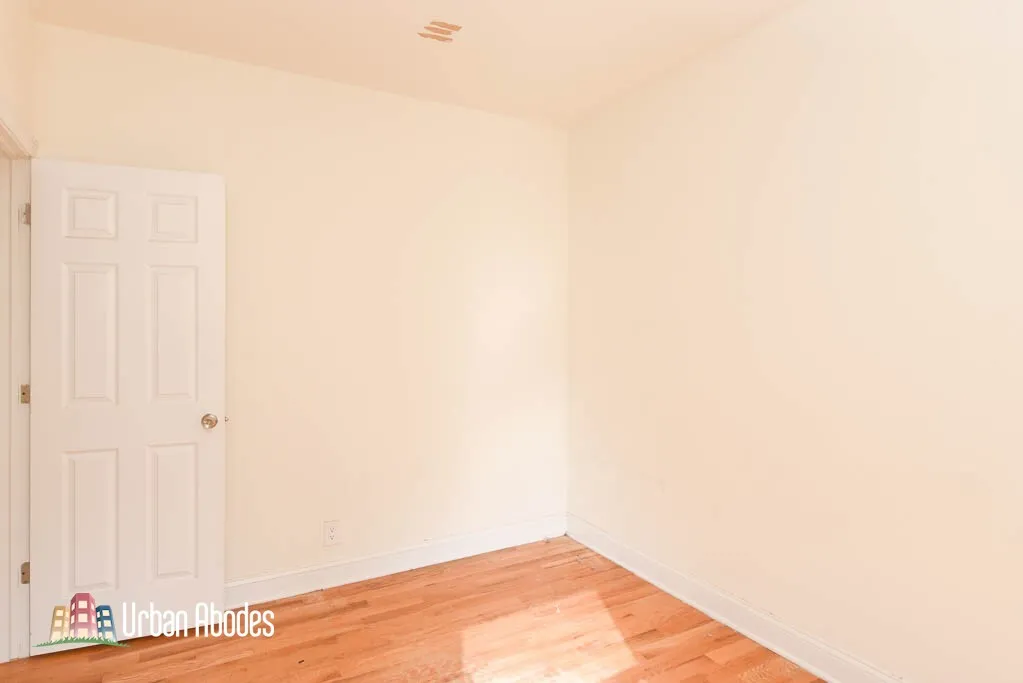 3827 N Fremont St, ,  60613, USA 60613-unit#2E-Chicago-IL