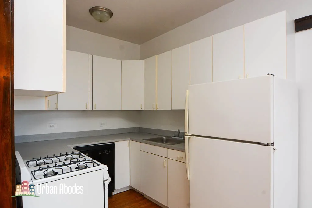 816 W Waveland Ave, , 60613, USA 60613-unit#27-Chicago-IL