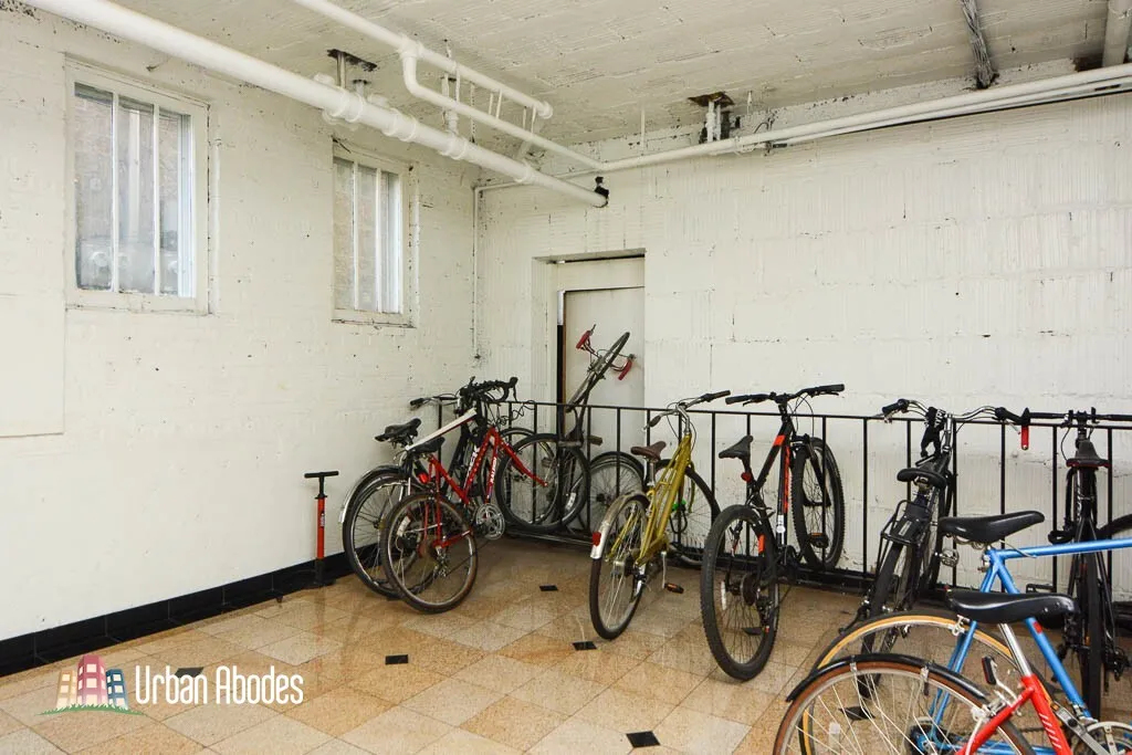 816 W Waveland Ave, , 60613, USA 60613-unit#27-Chicago-IL