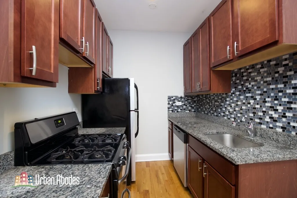 2244 W Wilson Ave, ,  60625, USA 60625-unit#204-Chicago-IL