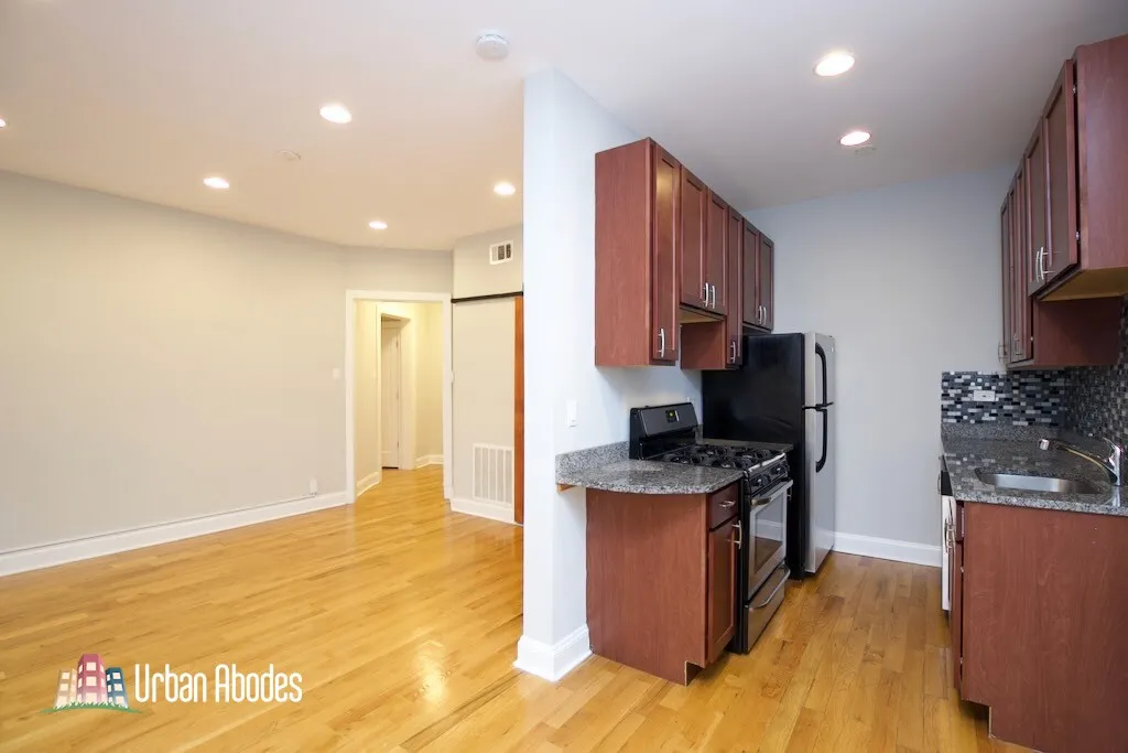 2244 W Wilson Ave, ,  60625, USA 60625-unit#204-Chicago-IL