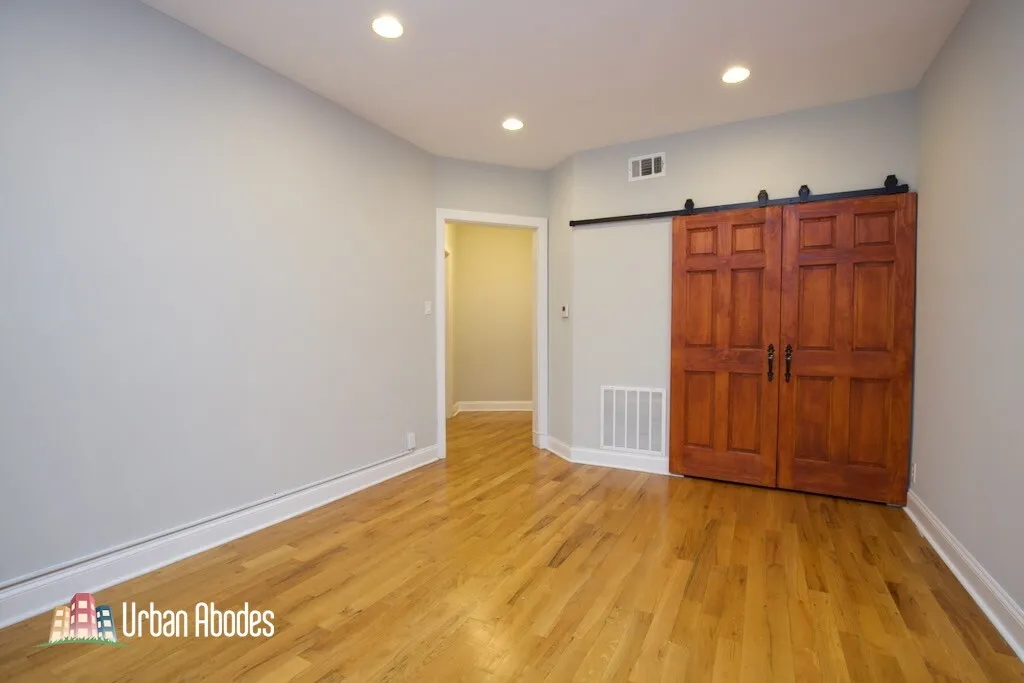 2244 W Wilson Ave, ,  60625, USA 60625-unit#204-Chicago-IL