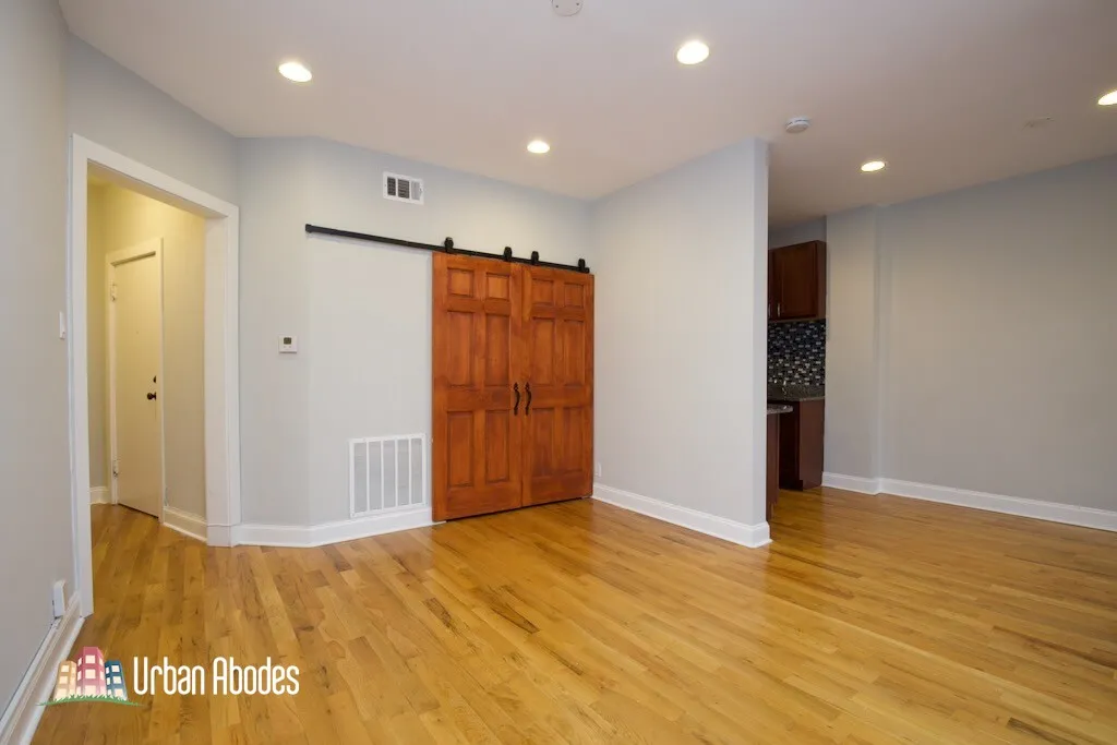 2244 W Wilson Ave, ,  60625, USA 60625-unit#204-Chicago-IL