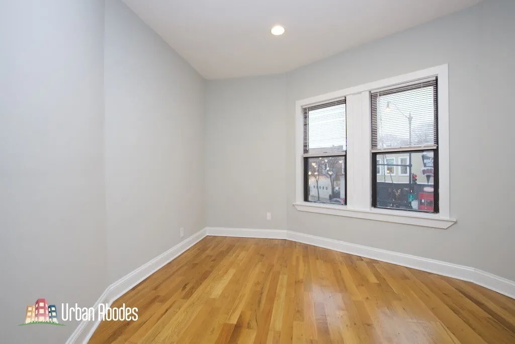 2244 W Wilson Ave, ,  60625, USA 60625-unit#204-Chicago-IL