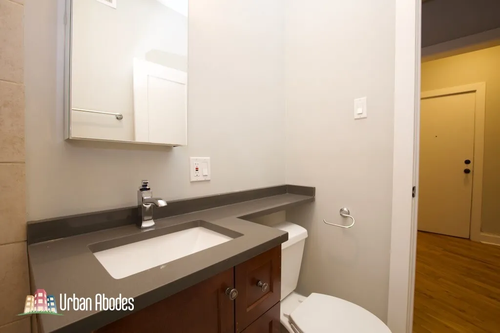 2244 W Wilson Ave, ,  60625, USA 60625-unit#204-Chicago-IL