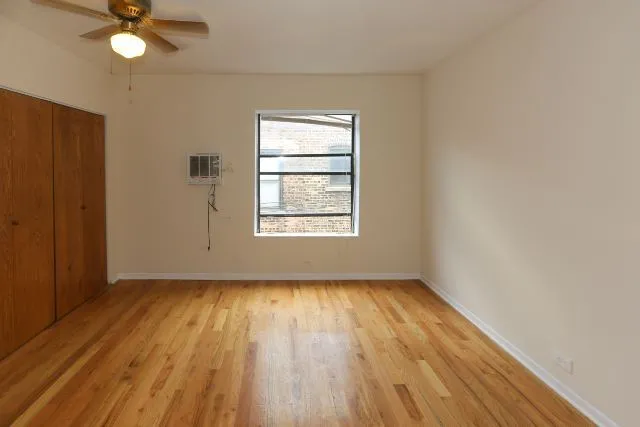 817 W Cornelia Ave, ,  60657, USA 60657-unit#306-Chicago-IL