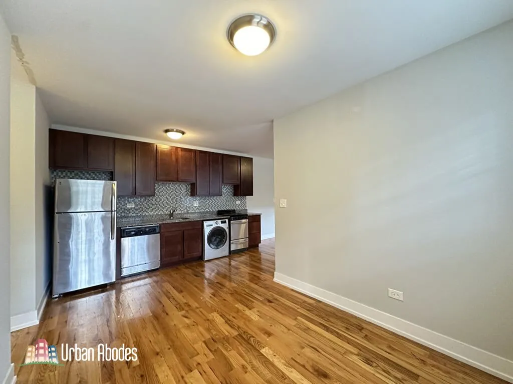 536 W Arlington Pl, ,  60614, USA 60614-unit#008-Chicago-IL