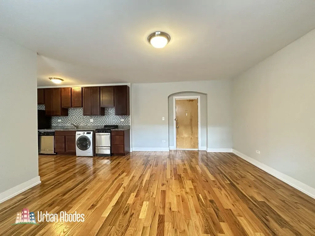 536 W Arlington Pl, ,  60614, USA 60614-unit#008-Chicago-IL