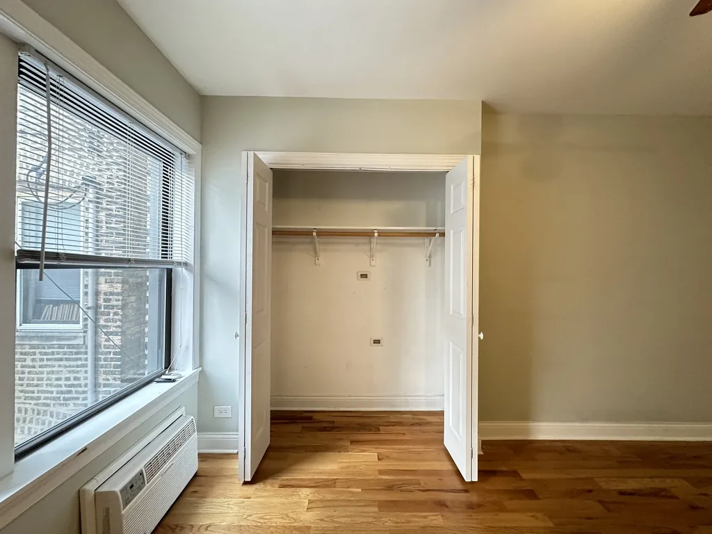 837 W Wolfram St, ,  60657, USA 60657-unit#309-Chicago-IL