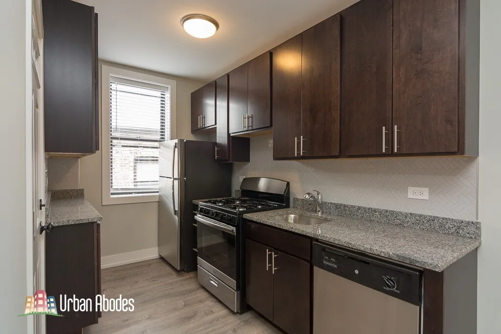 711 W Brompton Ave, ,  60657, USA 60657-unit#54-Chicago-IL