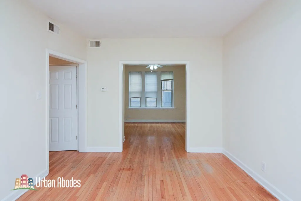 552 W Aldine Ave, ,  60657, USA 60657-unit#1S-Chicago-IL