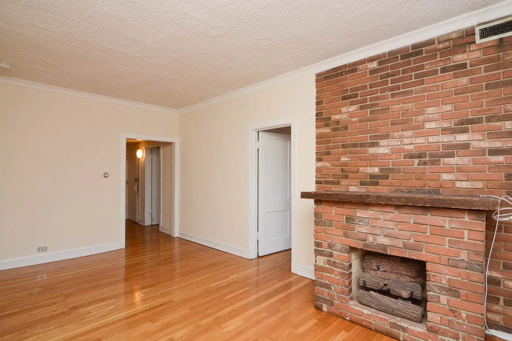 3525 N Racine Ave, ,  60657, USA 60657-unit#1W-Chicago-IL