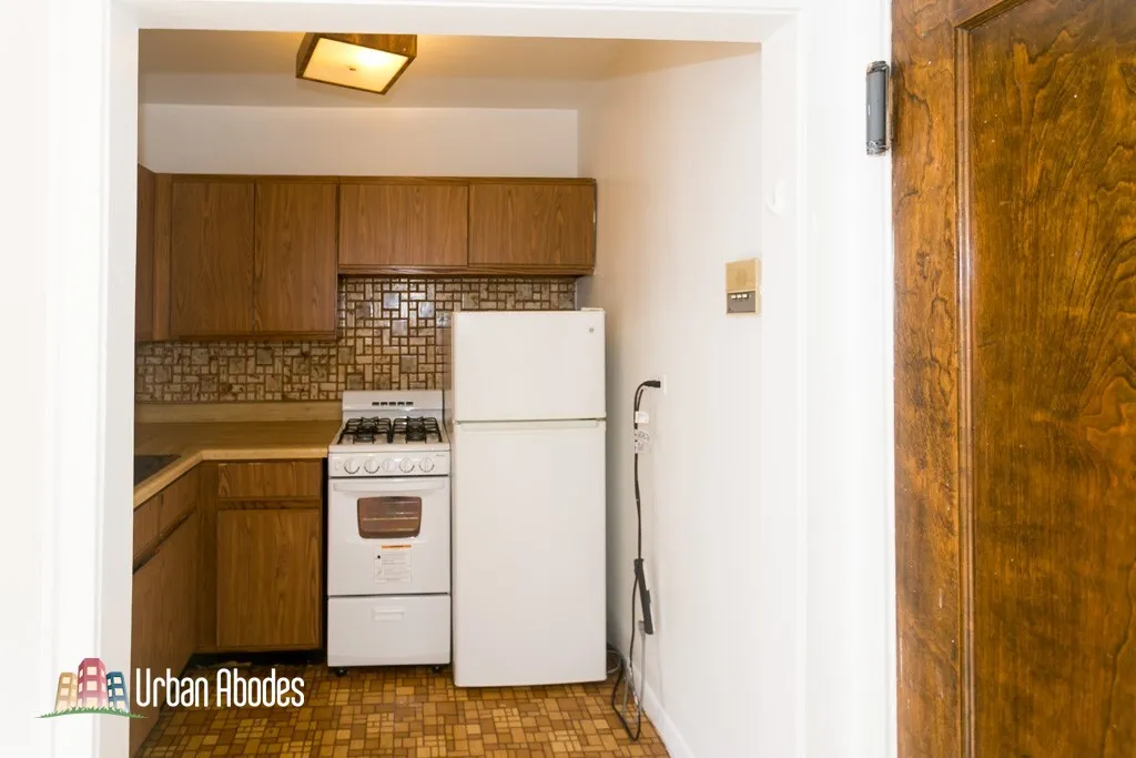 739 W Belmont Ave, ,  60657, USA 60657-unit#415-Chicago-IL