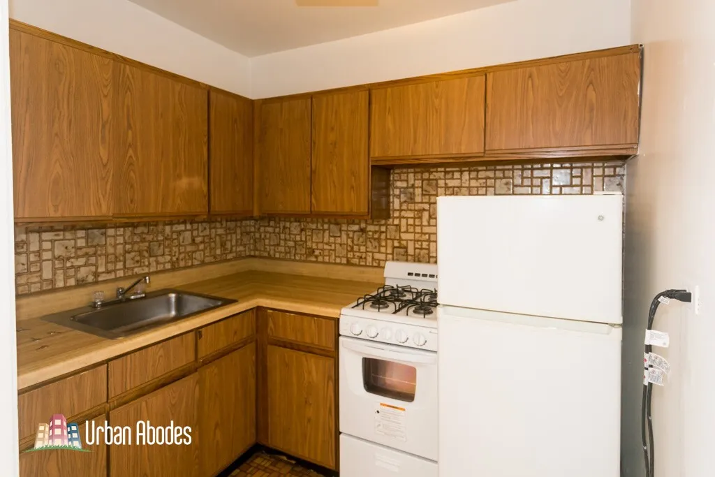 739 W Belmont Ave, ,  60657, USA 60657-unit#415-Chicago-IL
