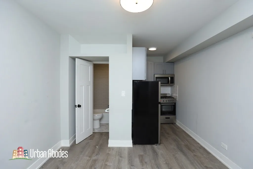 505 W Belmont Ave, ,  60657, USA 60657-unit#2i-Chicago-IL