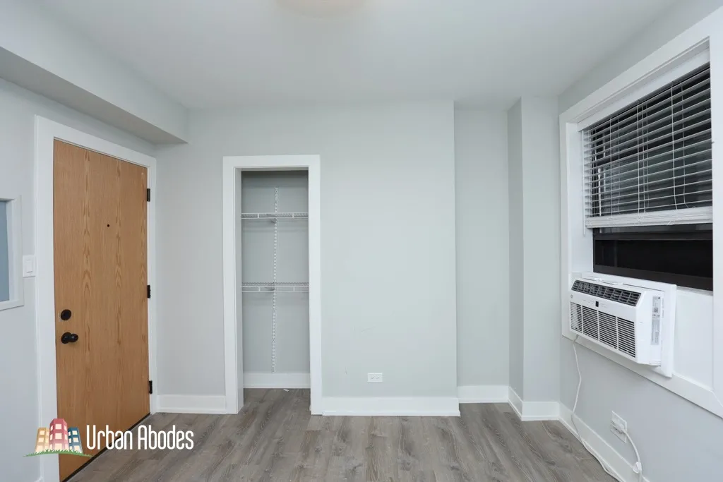 505 W Belmont Ave, ,  60657, USA 60657-unit#2i-Chicago-IL