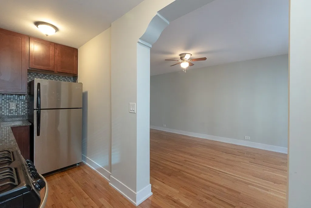 425 W Roscoe St, ,  60657, USA 60657-unit#401-Chicago-IL