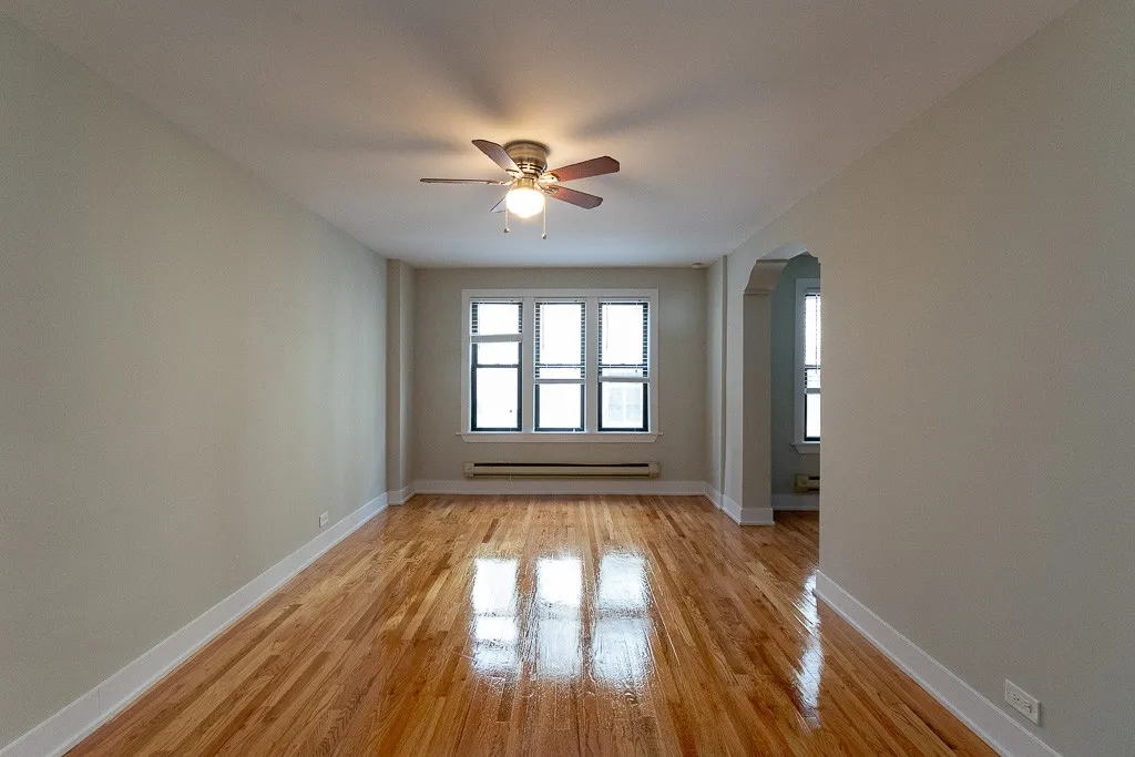 425 W Roscoe St, ,  60657, USA 60657-unit#401-Chicago-IL