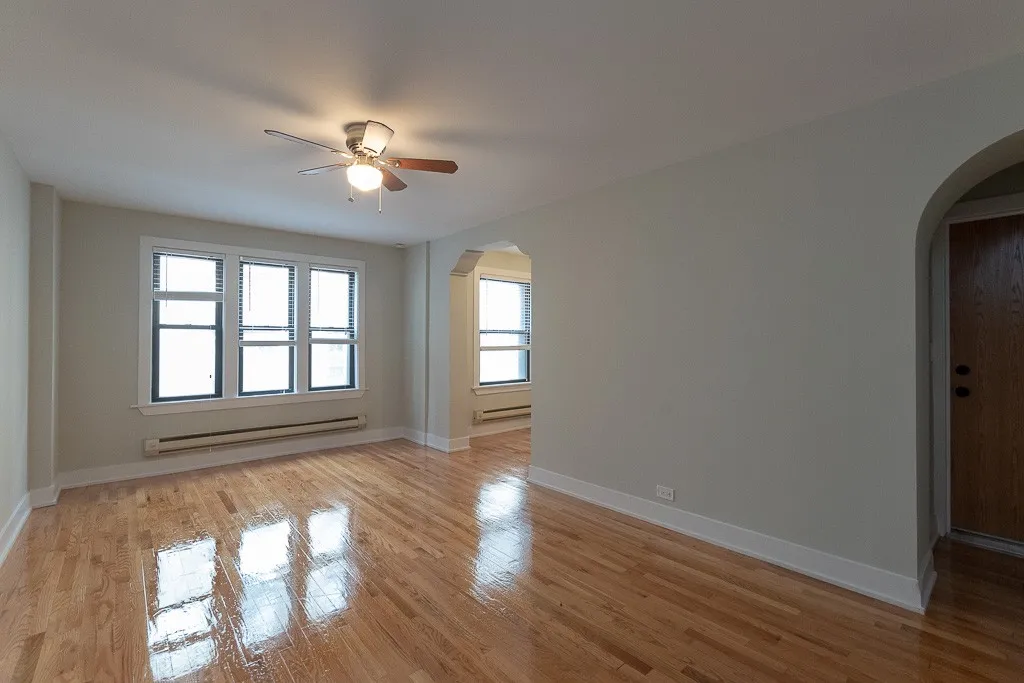 425 W Roscoe St, ,  60657, USA 60657-unit#401-Chicago-IL