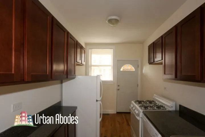 827 W Waveland Ave, ,  60613, USA 60613-unit#1N-Chicago-IL
