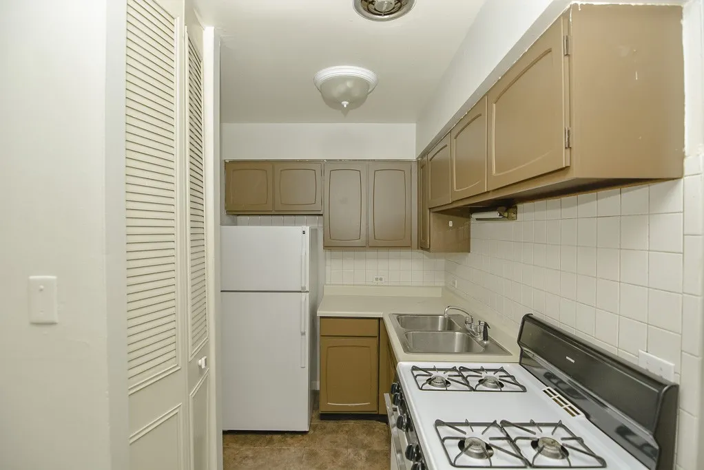 510 W Briar Pl, ,  60657, USA 60657-unit#205-Chicago-IL