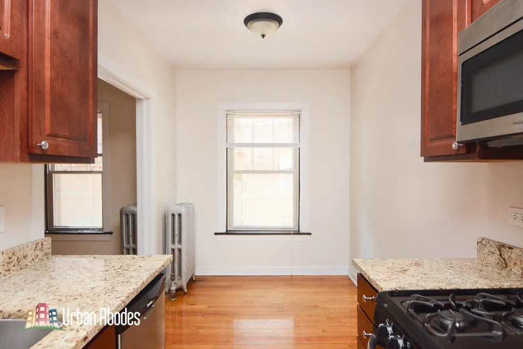 2102 W Ainslie St, , 60625, USA 60625-unit#1W-Chicago-IL