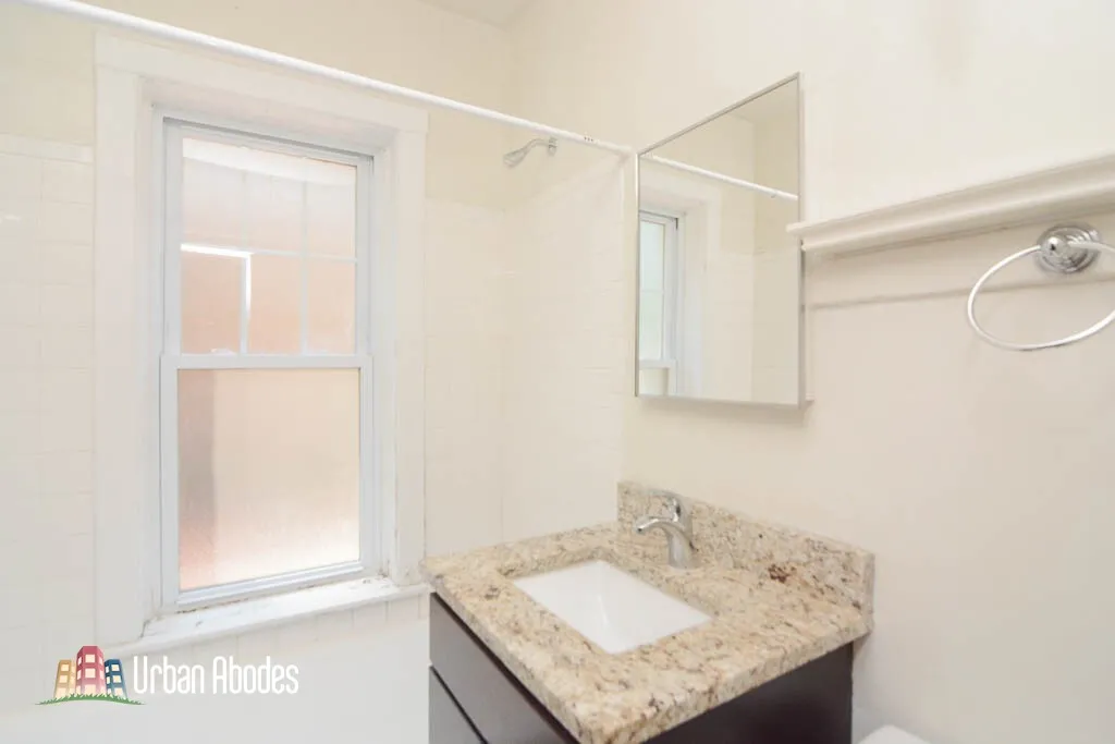 2102 W Ainslie St, , 60625, USA 60625-unit#1W-Chicago-IL
