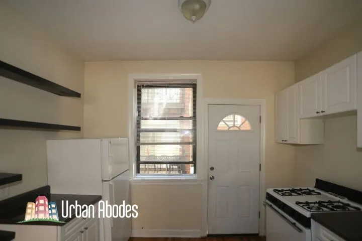 721 W Barry Ave, , 60657, USA 60657-unit#1A-Chicago-IL