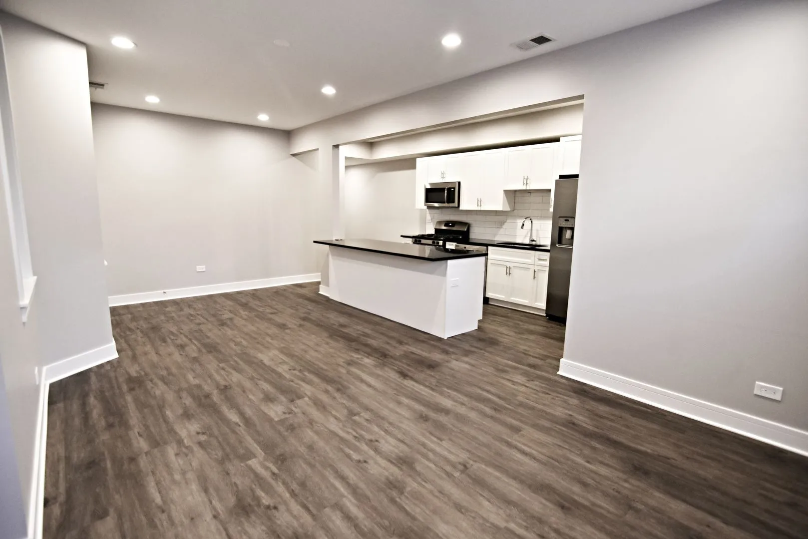 3212 N Halsted St, , 60657, USA 60657-unit#3212-GDN-Chicago-IL