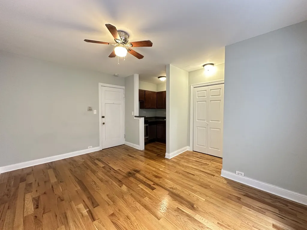 837 W Wolfram St, ,  60657, USA 60657-unit#309-Chicago-IL