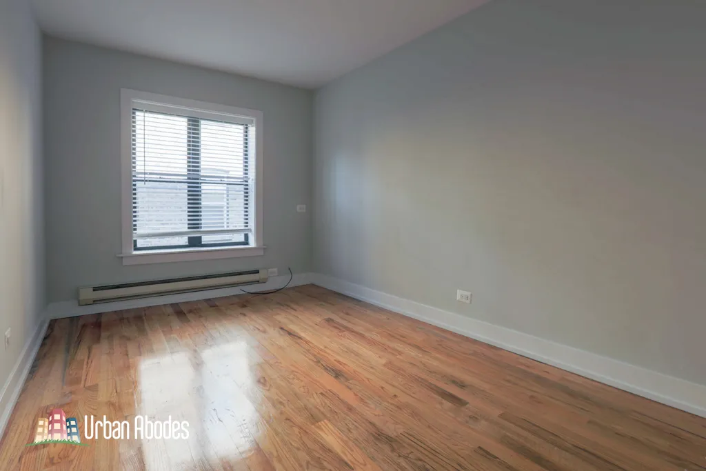 821a W Cornelia Ave, ,  60657, USA 60657-unit#211-Chicago-IL