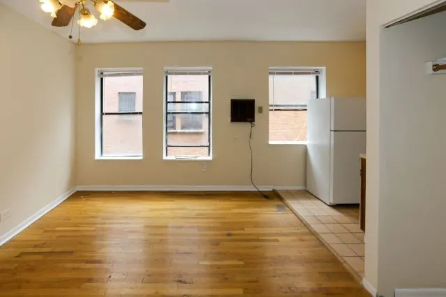 817 W Cornelia Ave, , 60657, USA 60657-unit#203-Chicago-IL