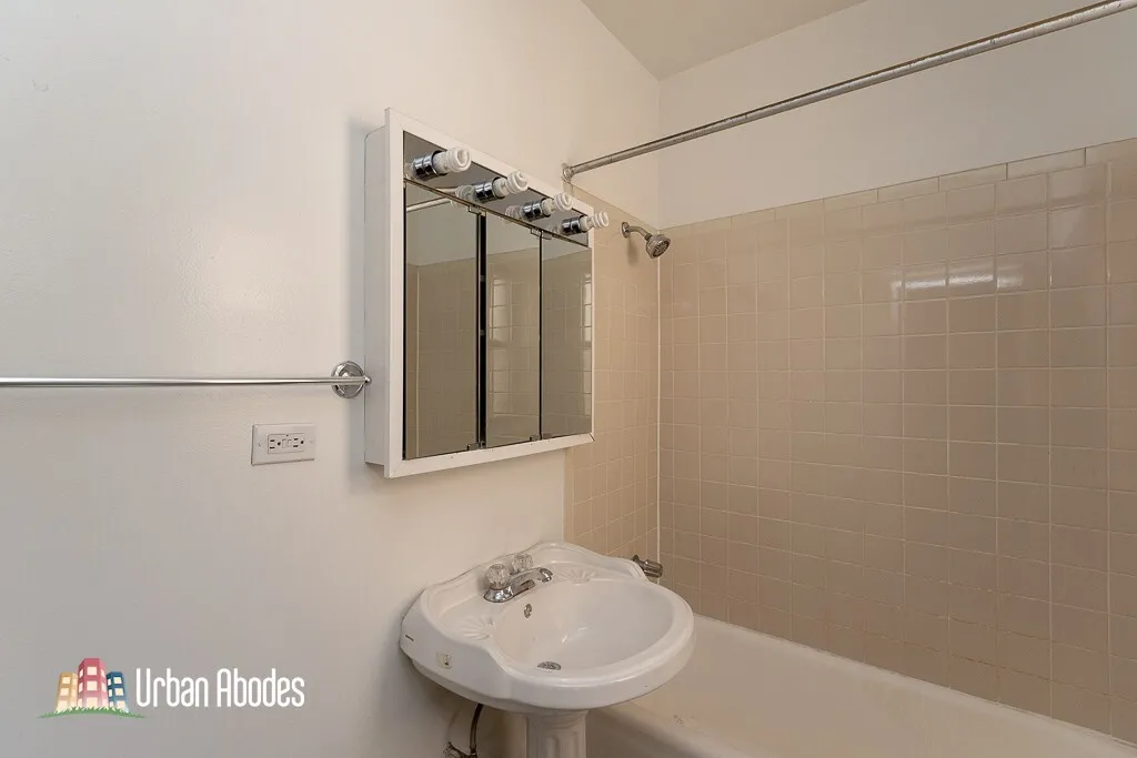 4631 N Paulina St, , 60640, USA 60640-unit#211-Chicago-IL