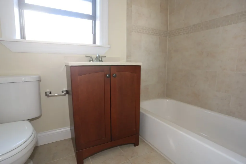 1347 N Dearborn St, , 60610, USA 60610-unit#606-Chicago-IL