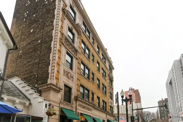 1164 N Dearborn St, , 60610, USA 60610-unit#410-Chicago-IL