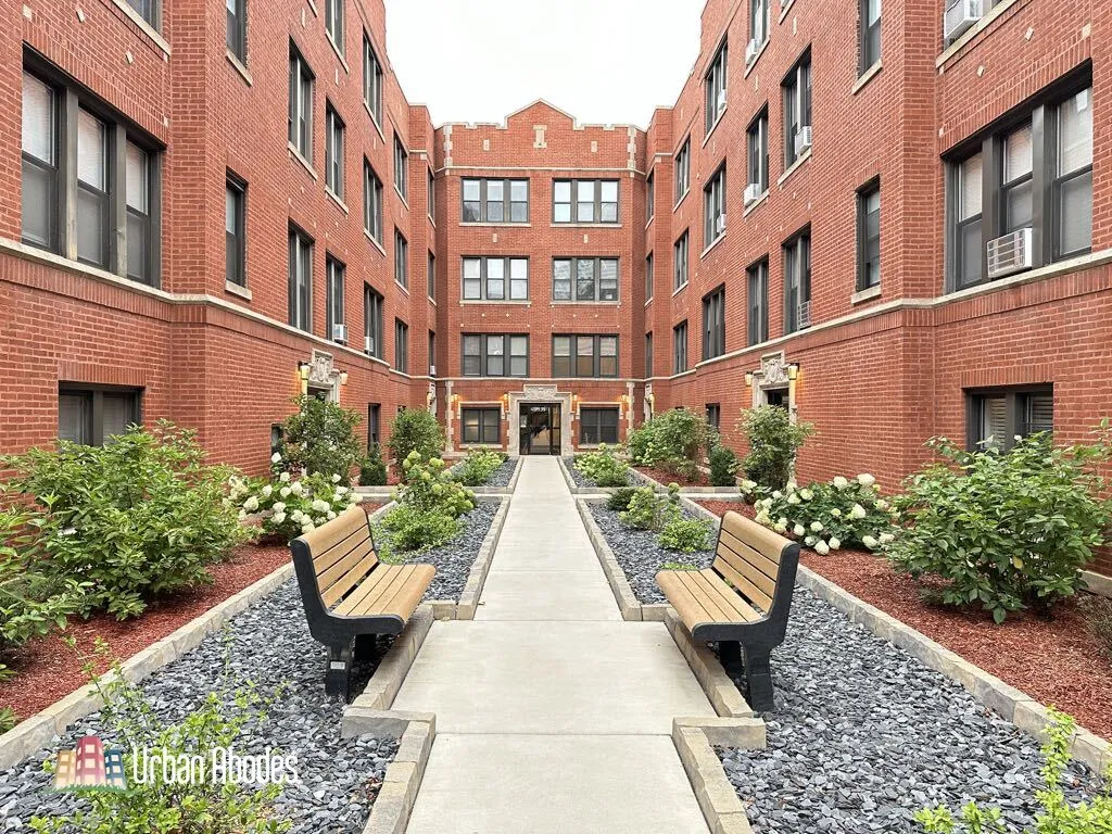 3937 N Janssen Ave, , 60613, USA 60613-unit#2W-Chicago-IL