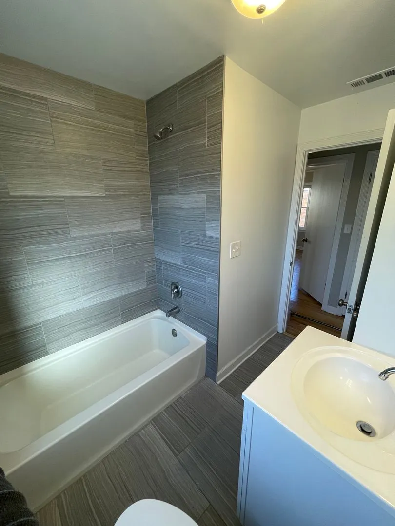 371 Central Ave, ,  60035, USA 60035-unit#2E-Highland Park-IL