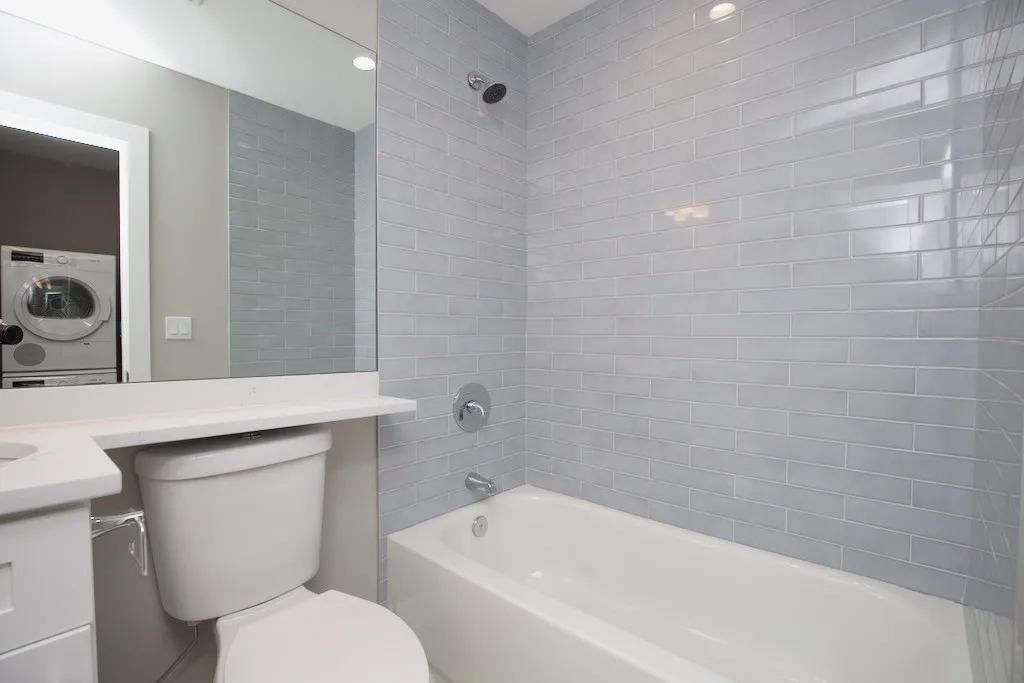 3943 N Janssen Ave, ,  60613, USA 60613-unit#2N-Chicago-IL